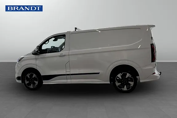 Ford E-Transit 2026 photo 3