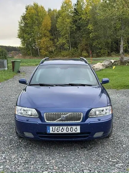 Volvo V70 2006 photo 2