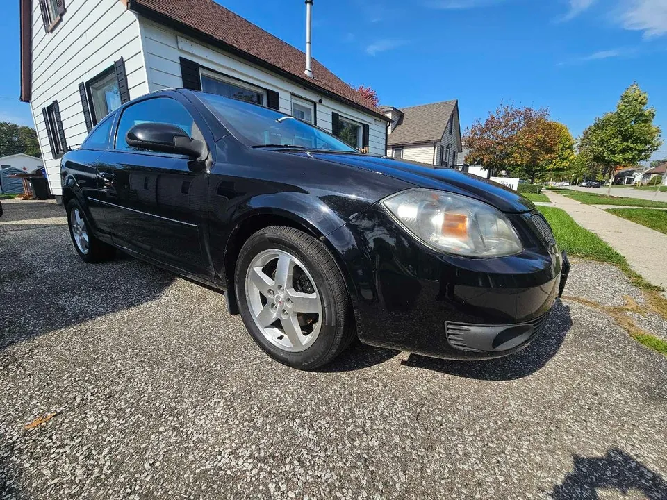 Pontiac G5 2009 photo 4