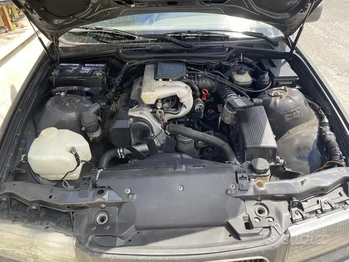 BMW E36 1993 photo 5