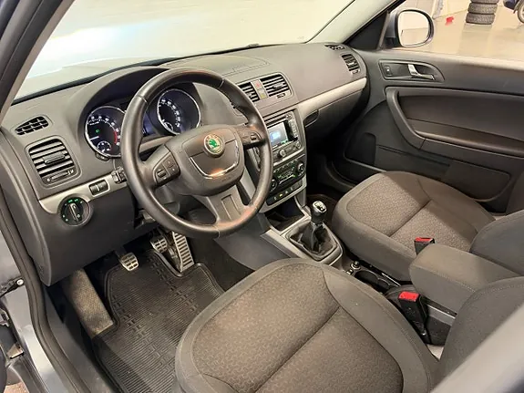 Skoda Yeti 2013 photo 5