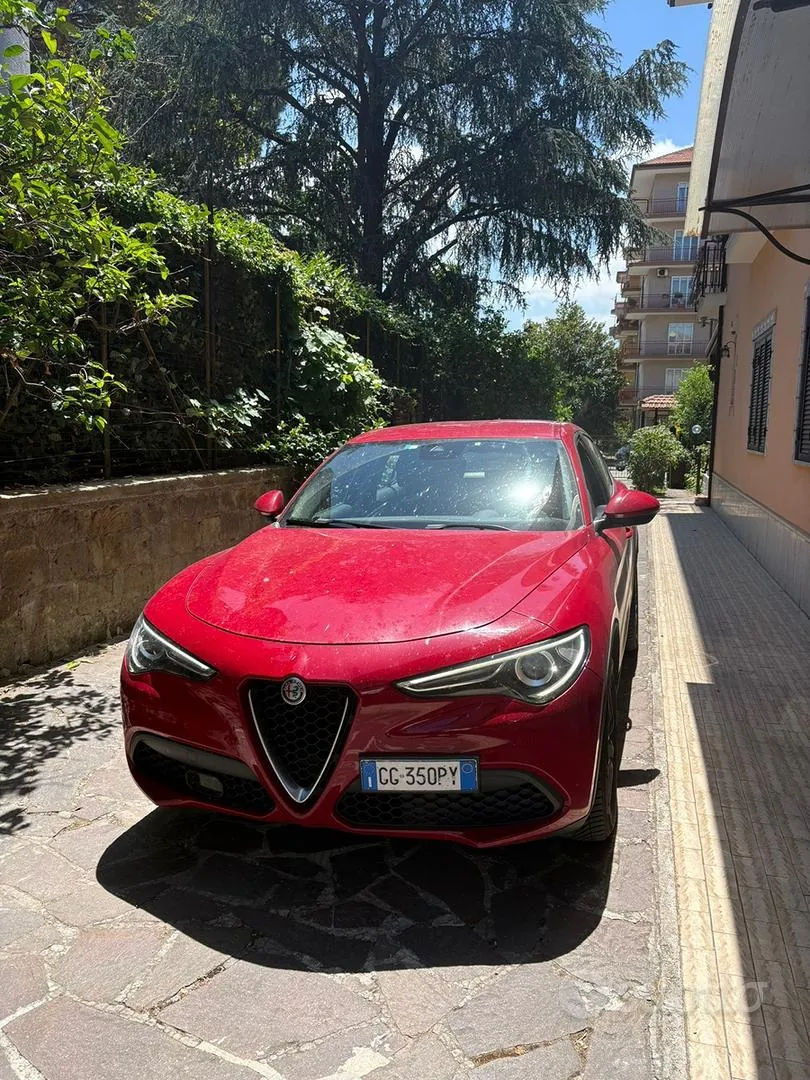 Alfa Romeo Stelvio 2021 photo 2