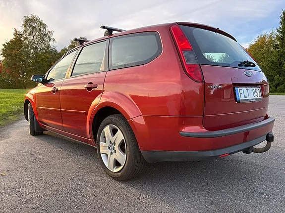 Ford Focus 2007 photo 4