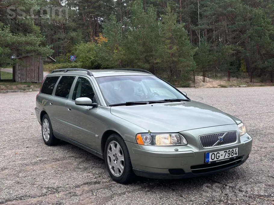 Volvo V70 2005 photo 4