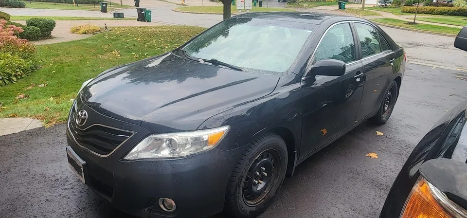 Toyota Camry 2011 photo 2