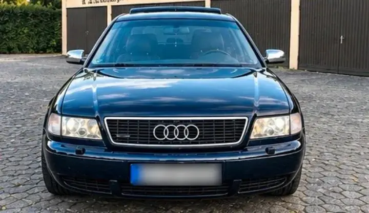 Audi A8