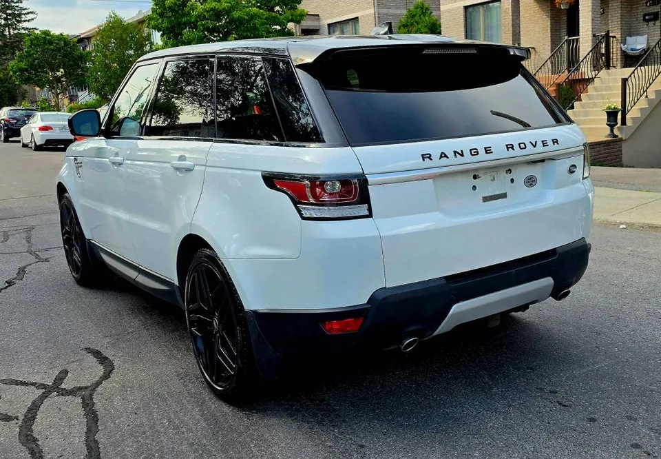 Land Rover Range Rover Sport 2017 photo 3