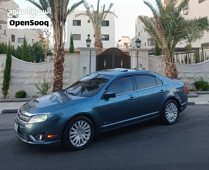Ford Fusion 2012 photo 2