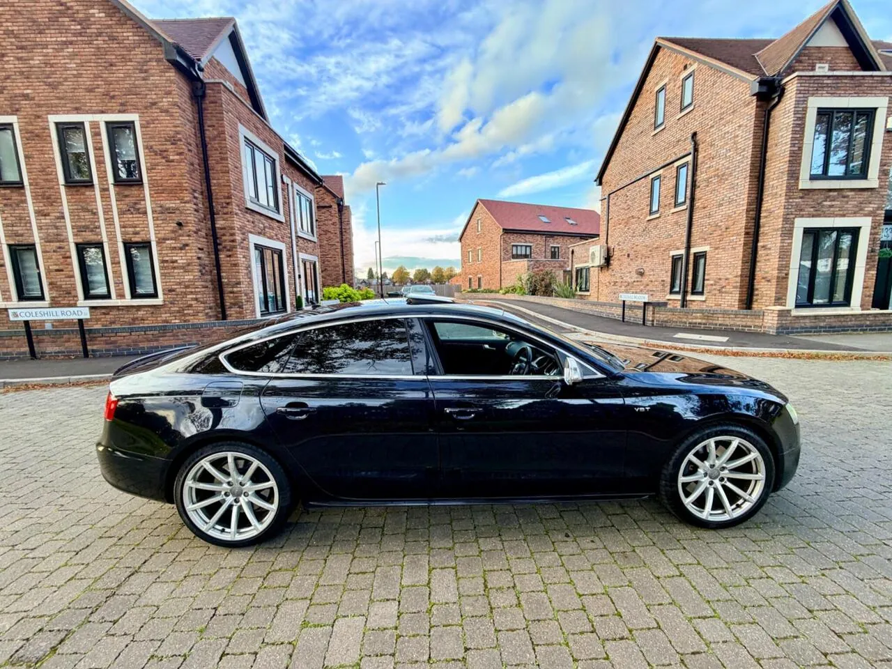 Audi S5 2012 photo 2
