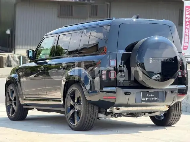 Land Rover Defender 2026 photo 2