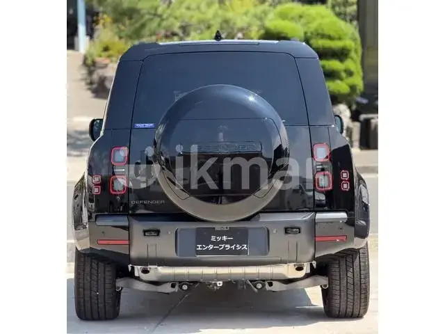 Land Rover Defender 2026 photo 4