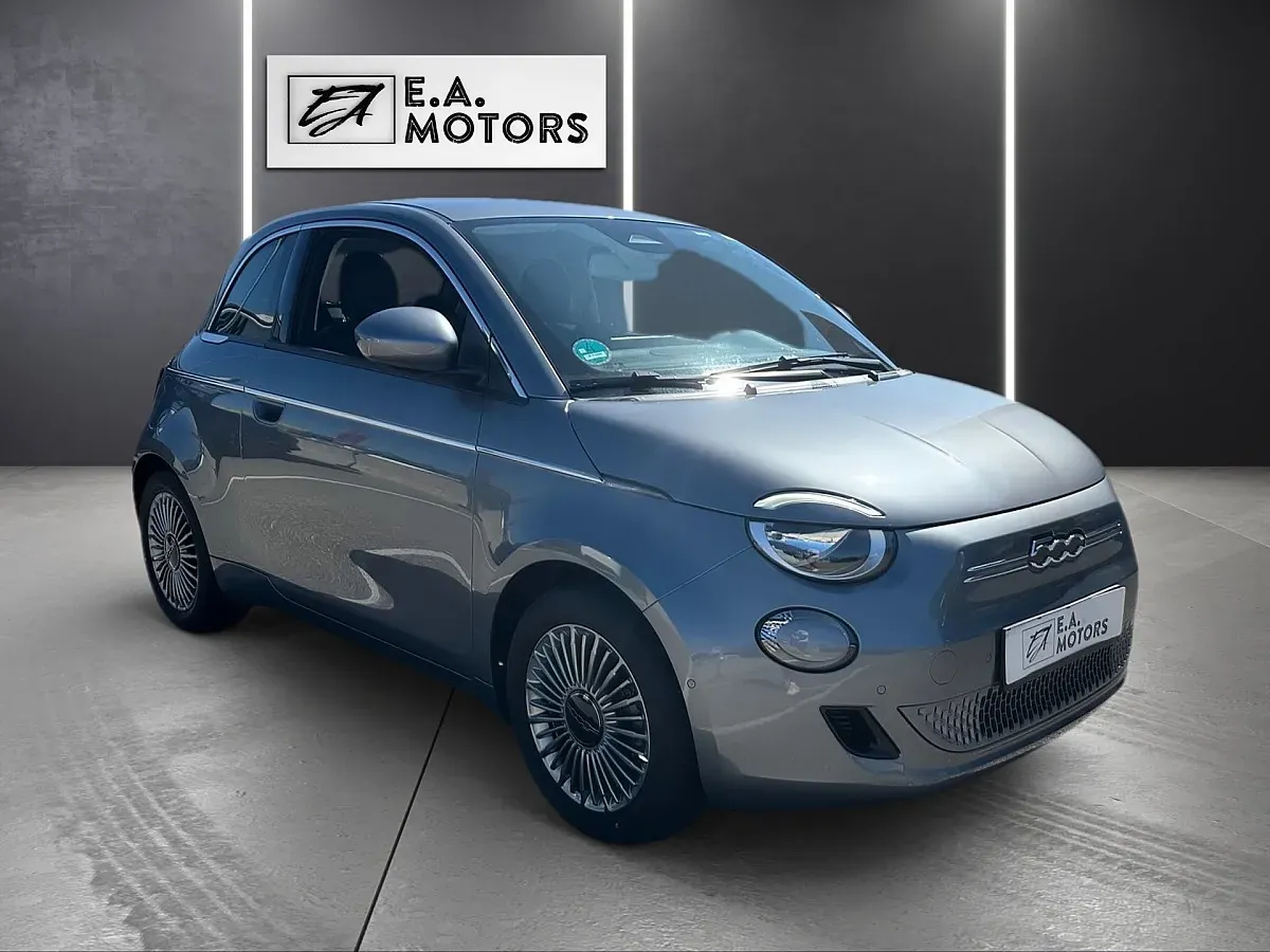 Fiat 500E 2023 photo 3