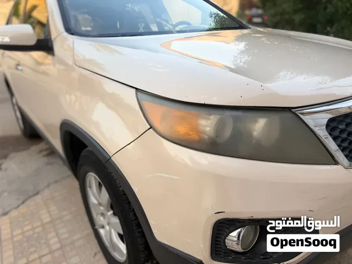 Kia Sorento 2011 photo 3
