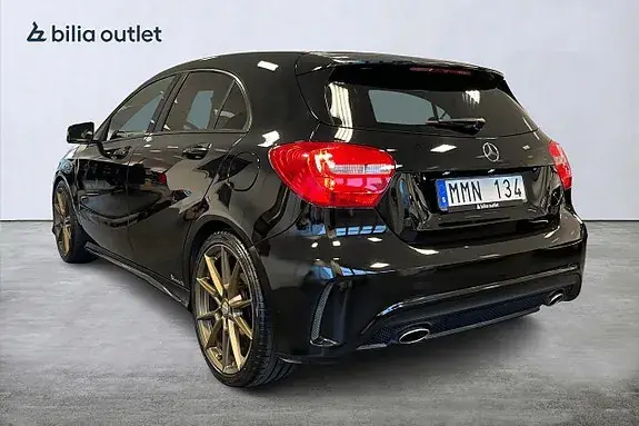 Mercedes-Benz A 180 2014 photo 4