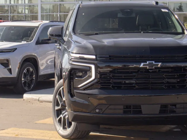 Chevrolet Suburban 2026 photo 3