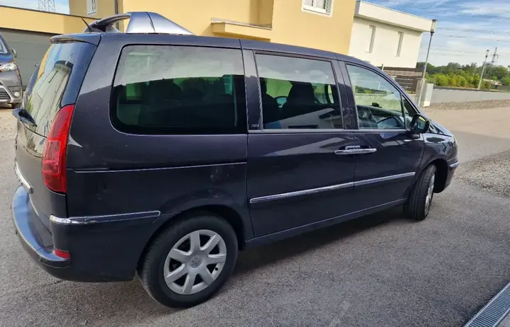 Peugeot 807 2012 photo 3