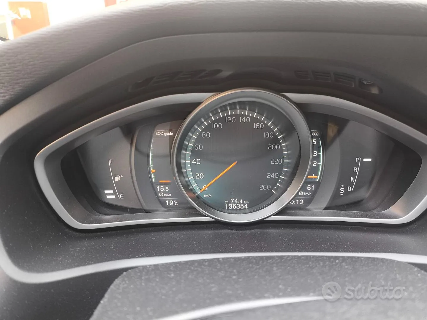 Volvo V40 2018 photo 3