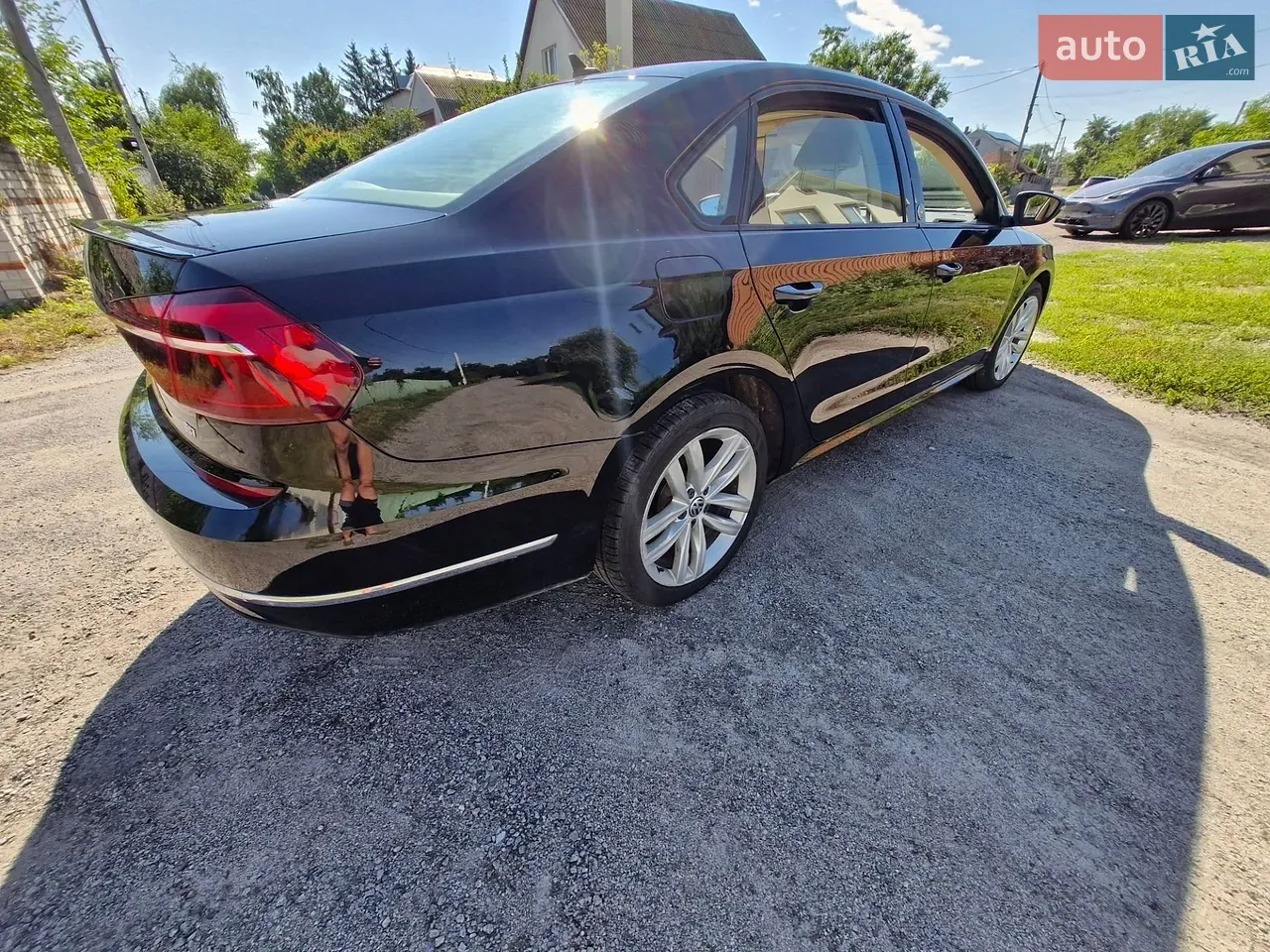 Volkswagen Passat 2018 photo 2