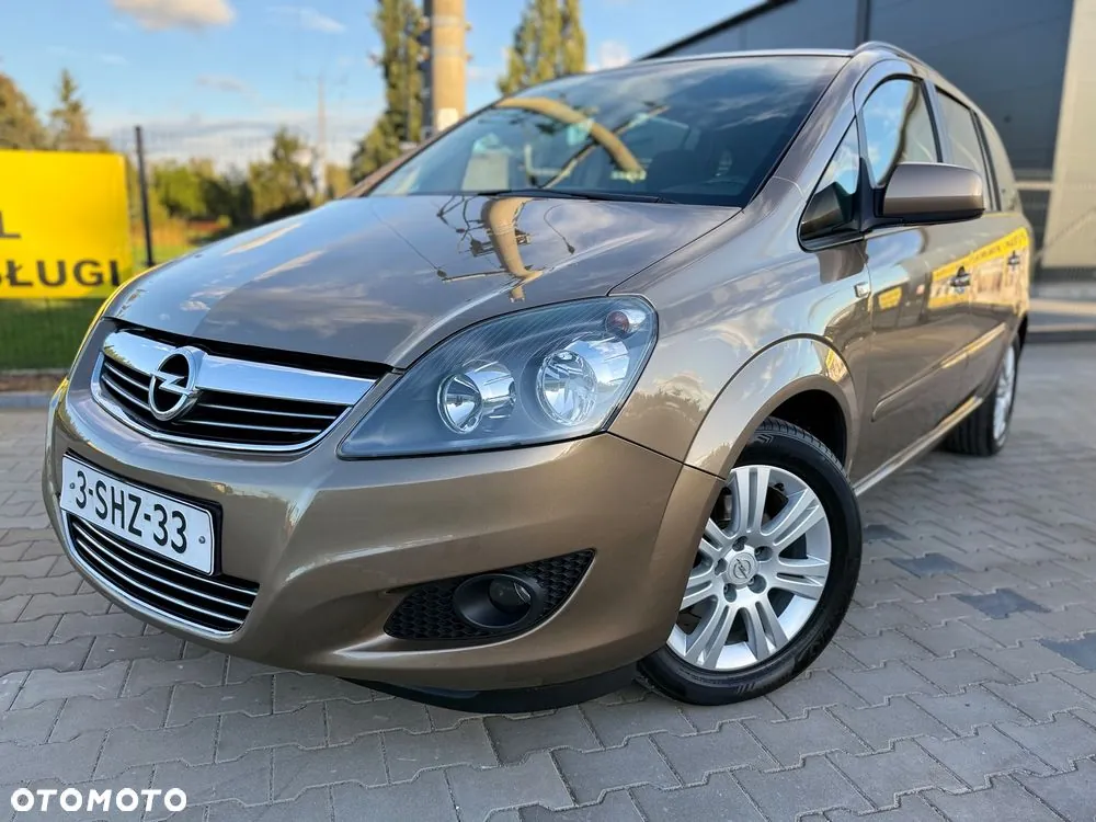 Opel Zafira 2013 photo 4