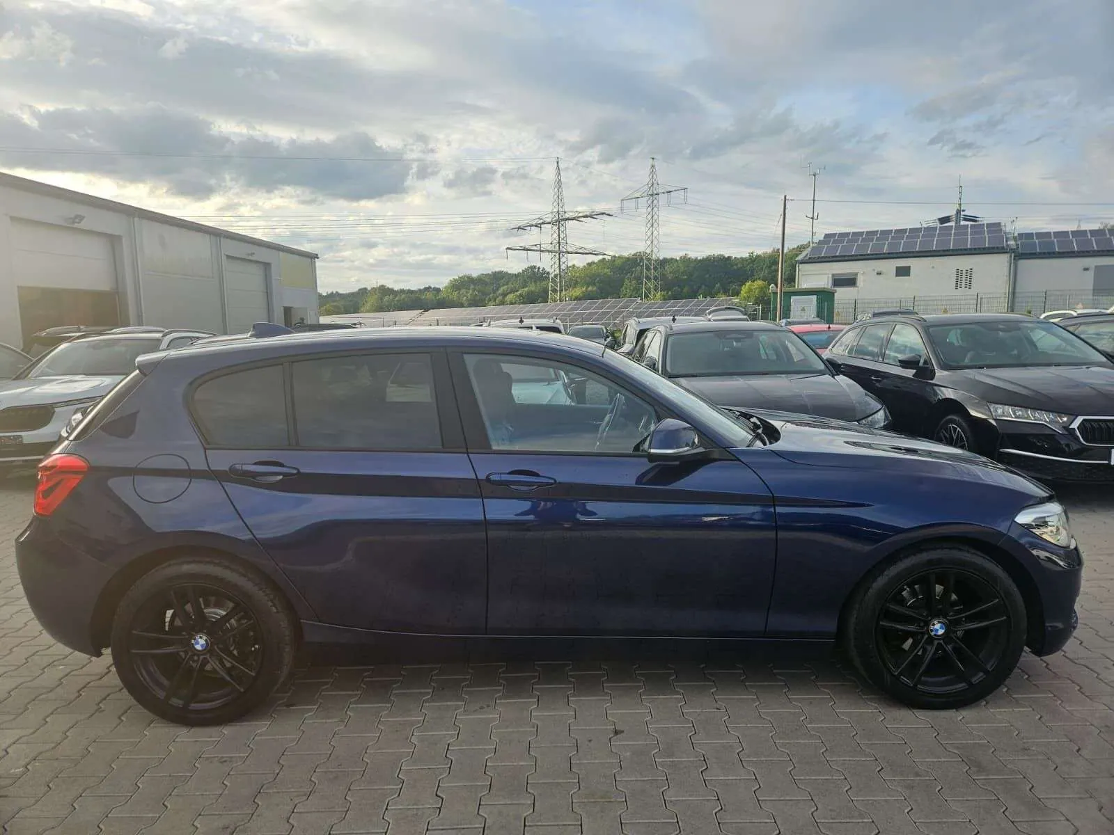 BMW 116 I Advantage 2018 photo 3