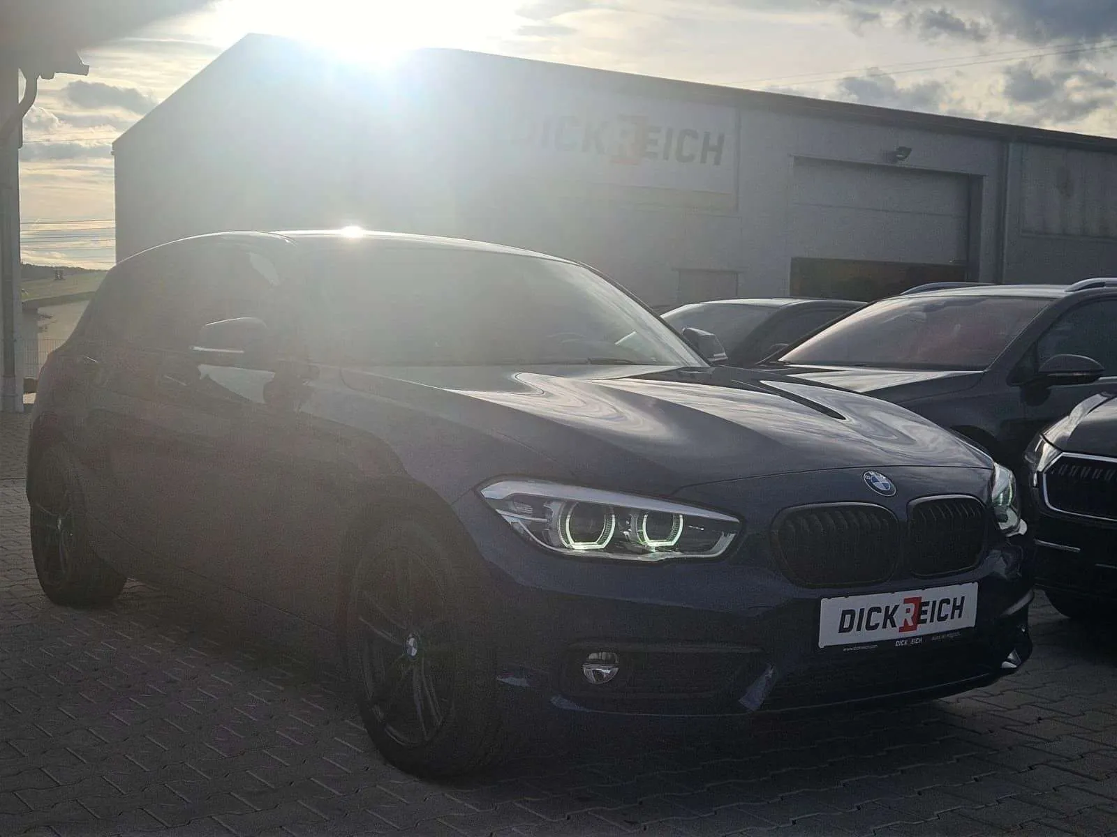 BMW 116 I Advantage 2018 photo 2