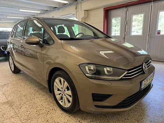 Volkswagen Golf Sportsvan 2016 photo 2
