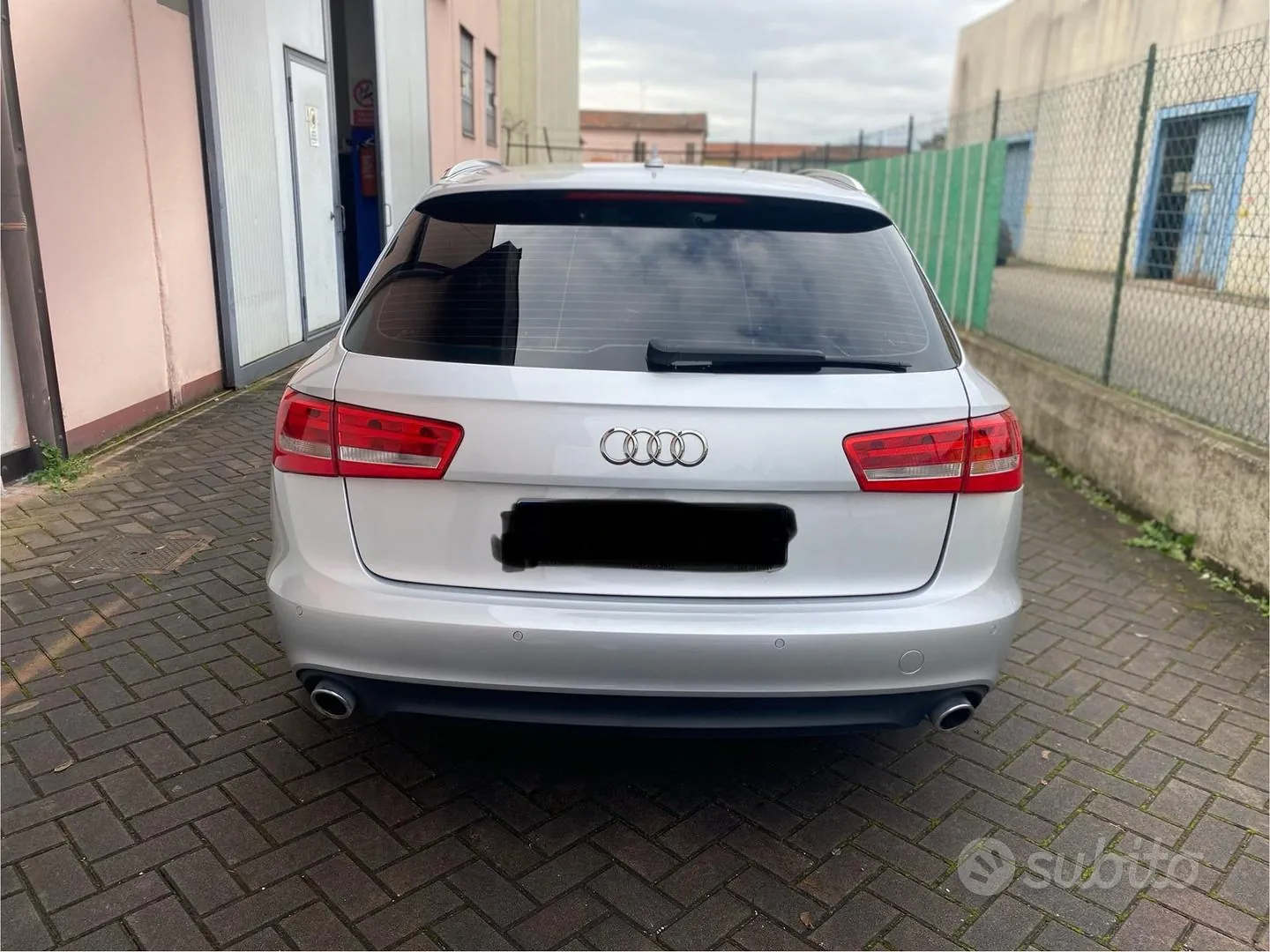 Audi A6 Avant 2012 photo 5