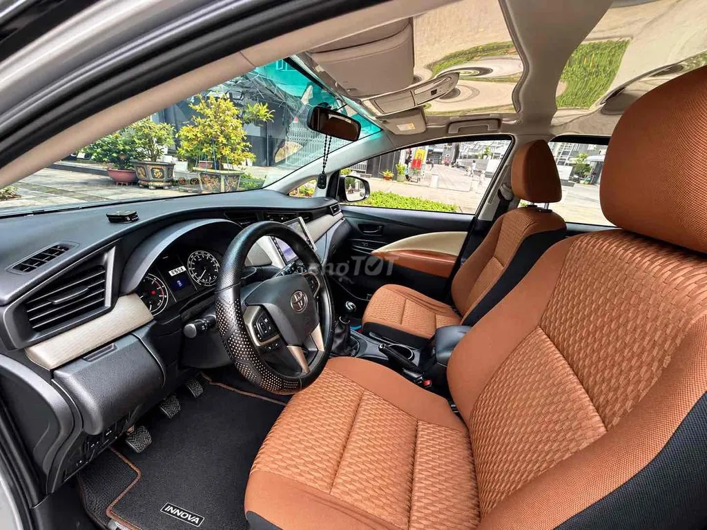 Toyota Innova 2019 photo 4