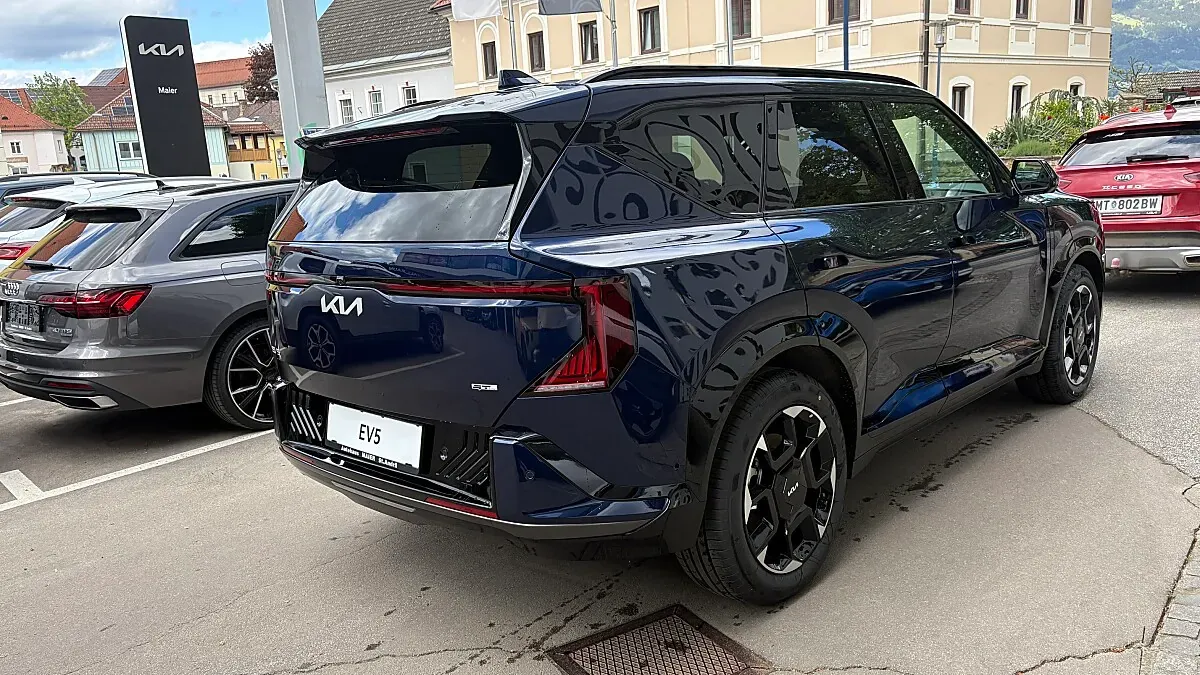 Kia Ev5 photo 3