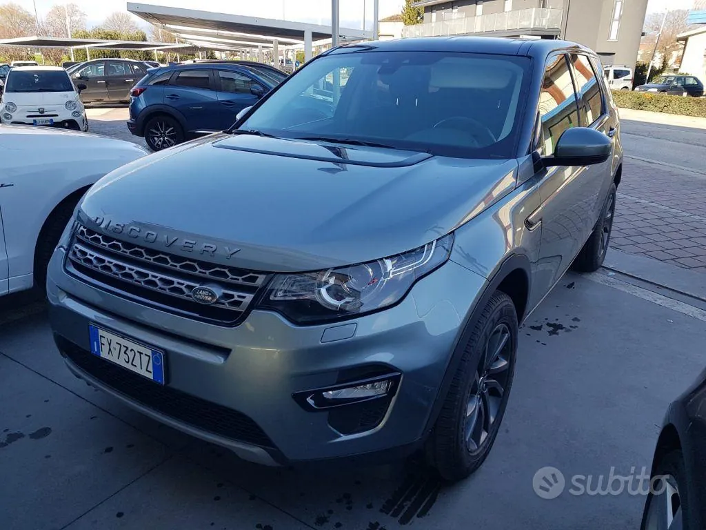 Land Rover Discovery Sport 2019 photo 2