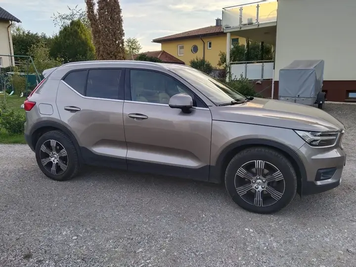 Volvo Xc40 2019 photo 2