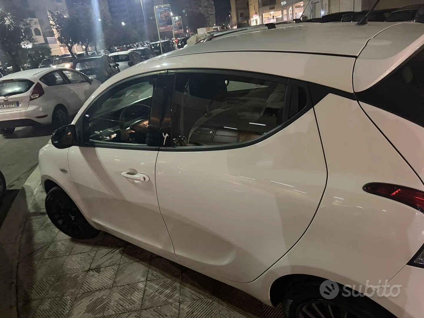 Lancia Ypsilon 2014 photo 3