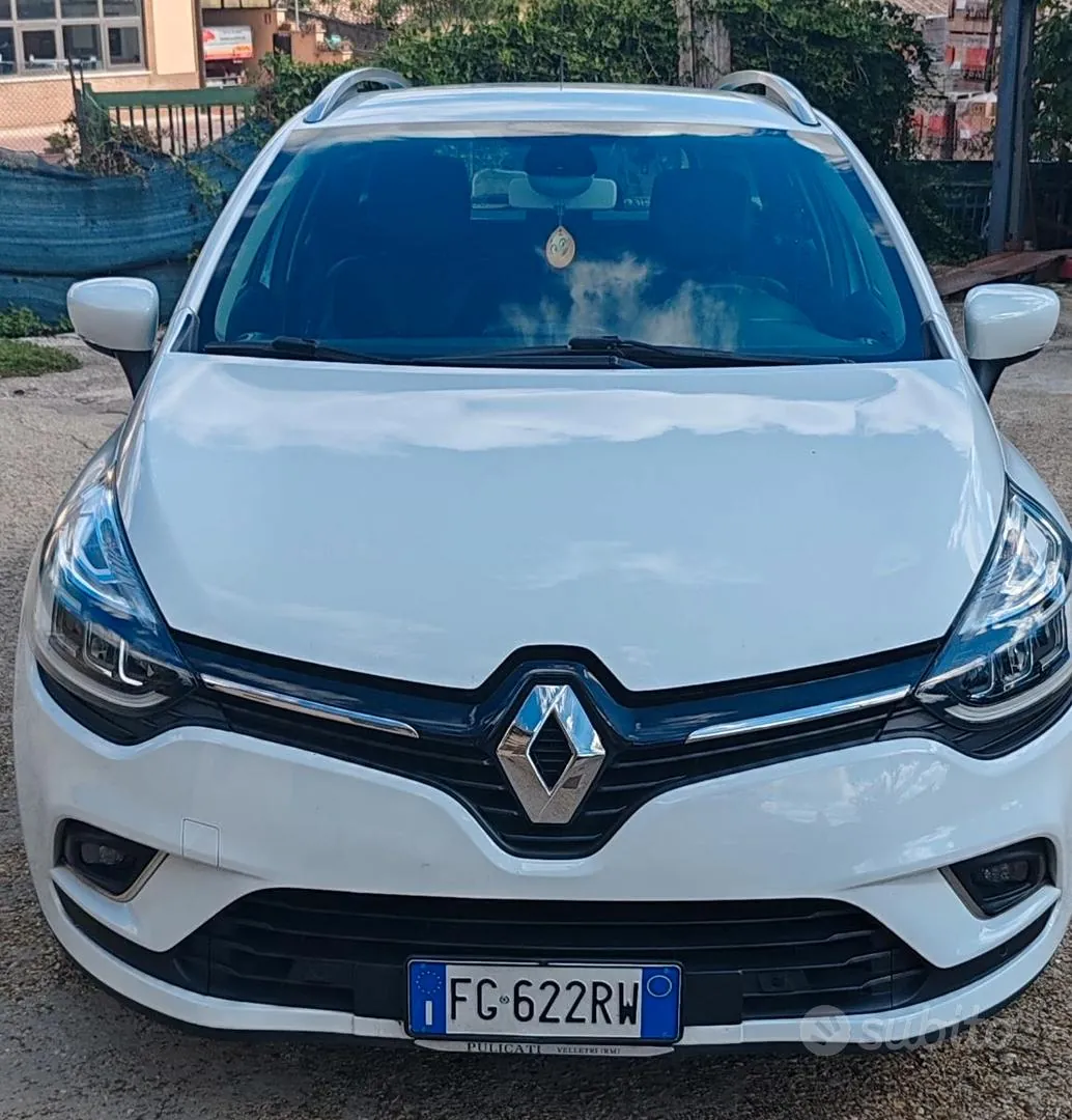 Renault Clio 2016 photo 2