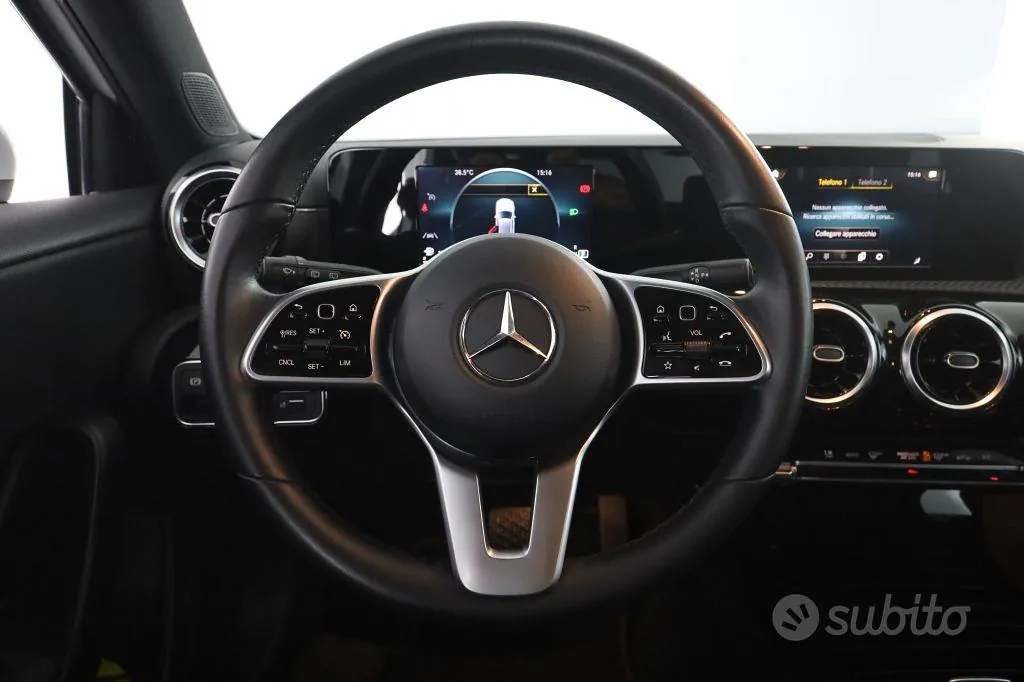 Mercedes-Benz A-Class 2022 photo 5