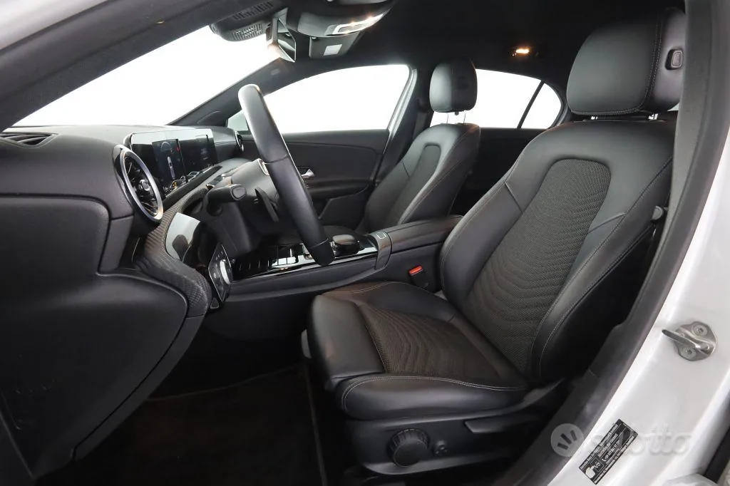Mercedes-Benz A-Class 2022 photo 2