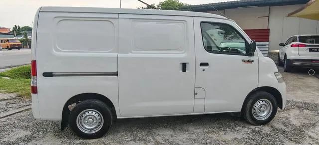 Daihatsu Gran Max