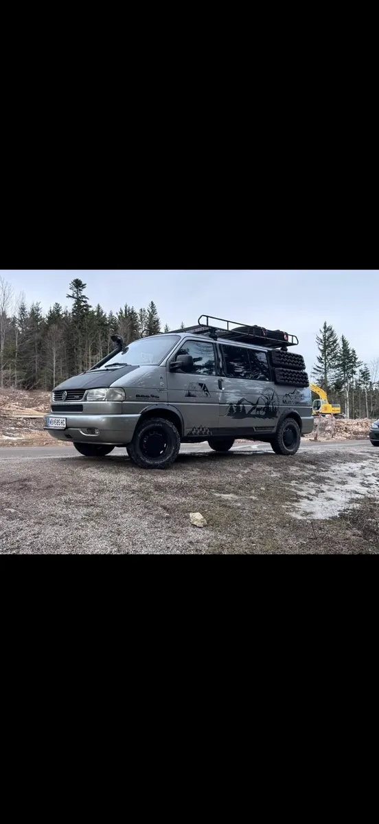 Volkswagen Multivan 1999 photo 2