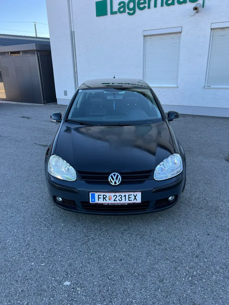 Volkswagen Golf 2005 photo 2