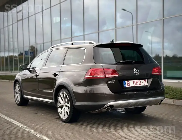 Volkswagen Passat Alltrack 2014 photo 5
