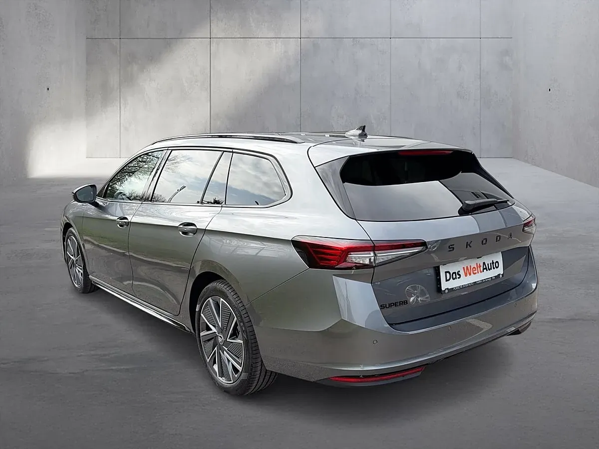 Skoda Superb 2026 photo 3