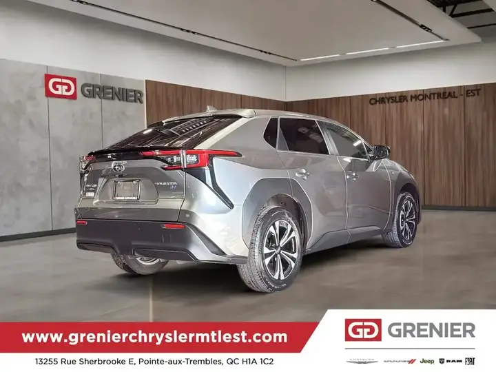 Subaru Solterra 2023 photo 5