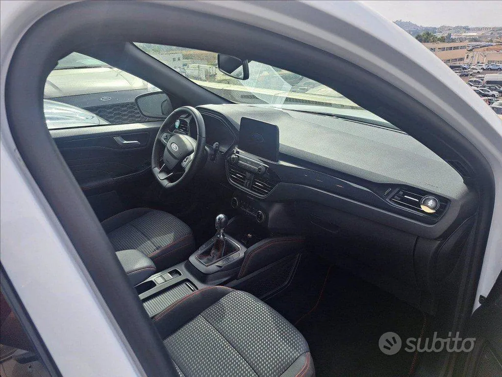 Ford Kuga 2023 photo 3