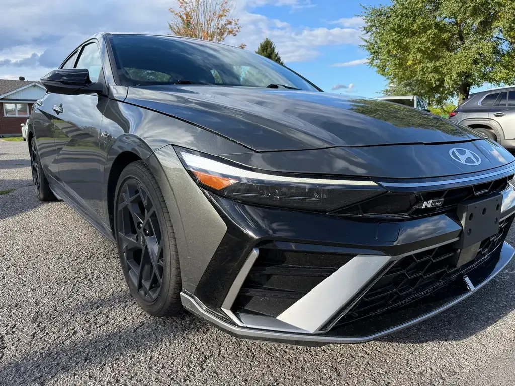 Hyundai Elantra 2025 photo 2