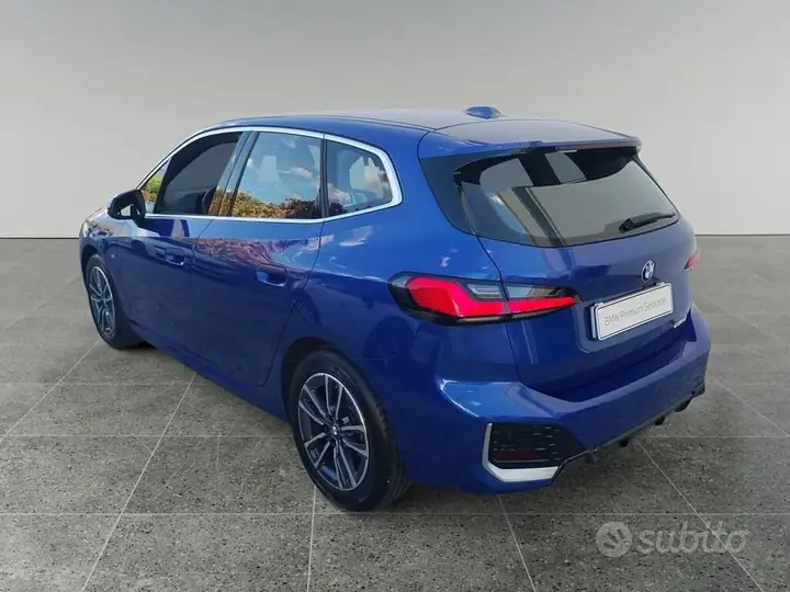 BMW 2 Series Active Tourer 2023 photo 2