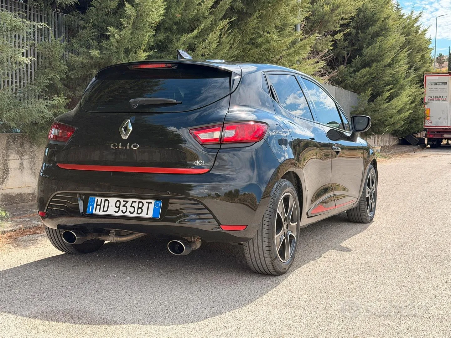 Renault Clio 2014 photo 2
