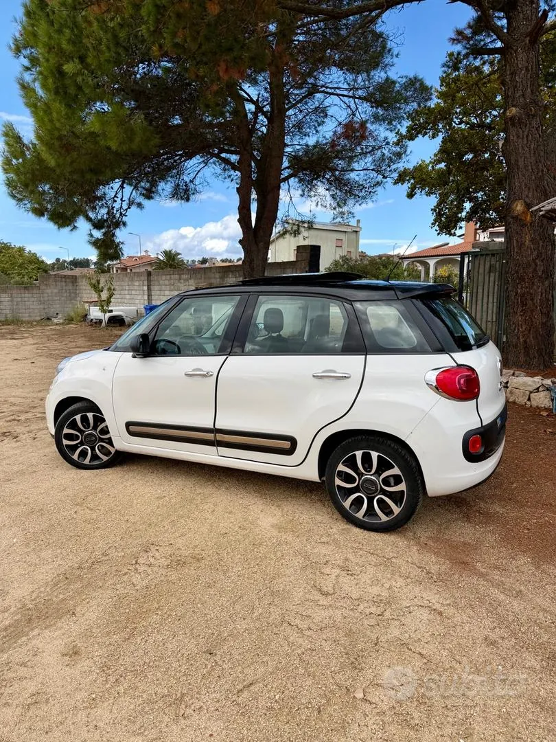 Fiat 500L 2013 photo 3