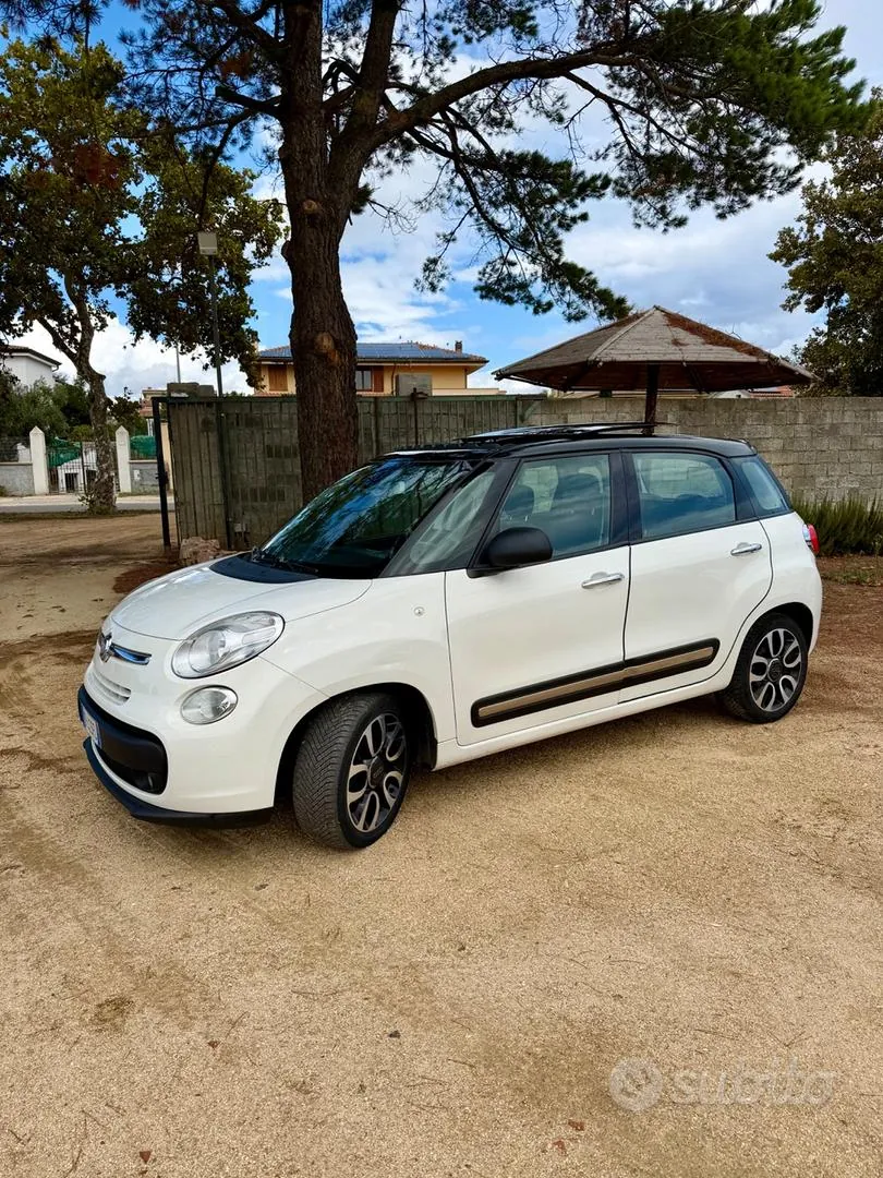 Fiat 500L 2013 photo 2