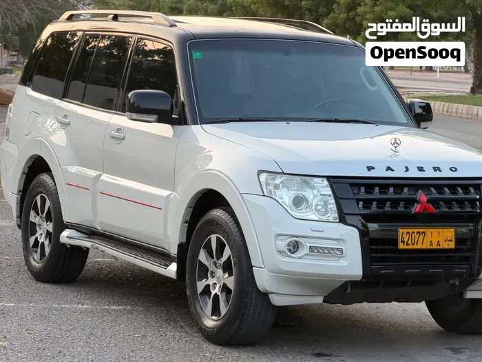 Mitsubishi Pajero 2017 photo 2