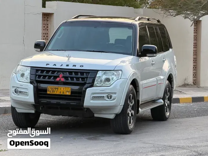 Mitsubishi Pajero 2017 photo 3