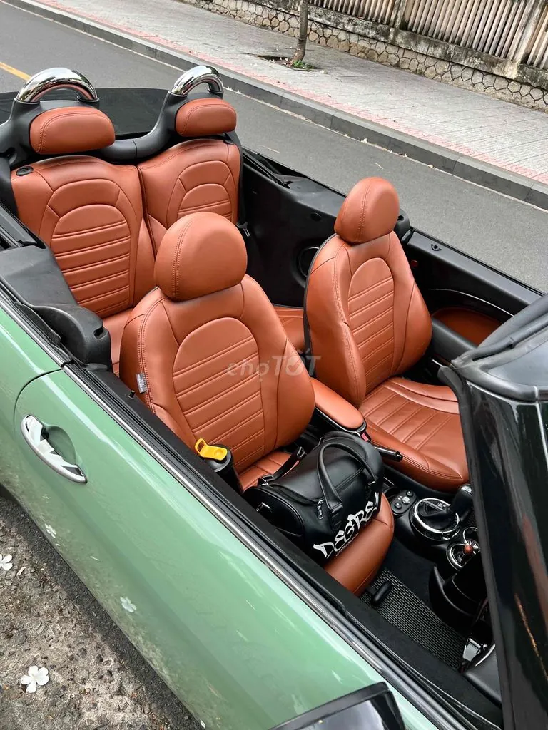 Mini Cooper S 2010 photo 4